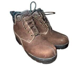 Lee Women's sz 9.5M Vintage “Yellowstone” Ankle Suede Casual Boots